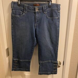 Lee Jeans 11 12 One True Fit Capri Length Blue Stretch Denim Button Cuff Capris